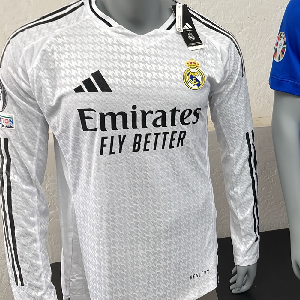 🚨HOLIDAY SPECIAL🚨2024/2025 REAL MADRID mbappe PLAYER EDITION QUALITY